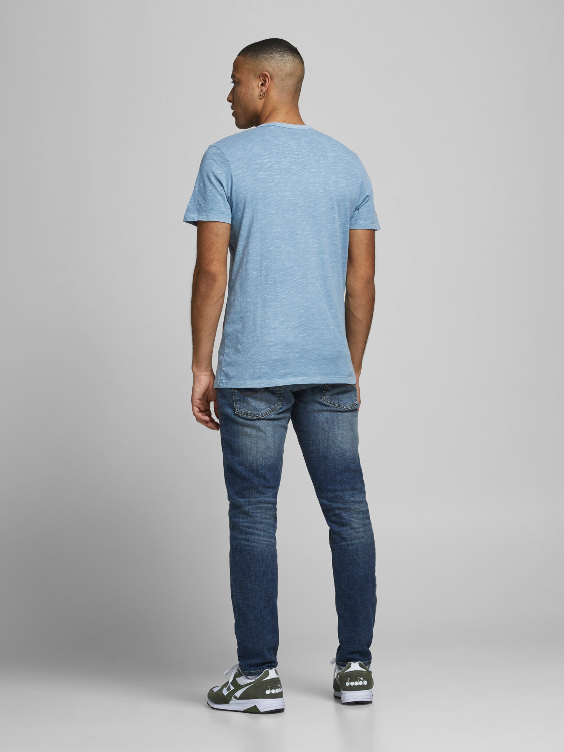 Camiseta azul básica cuello pico con botones - SPLIT
