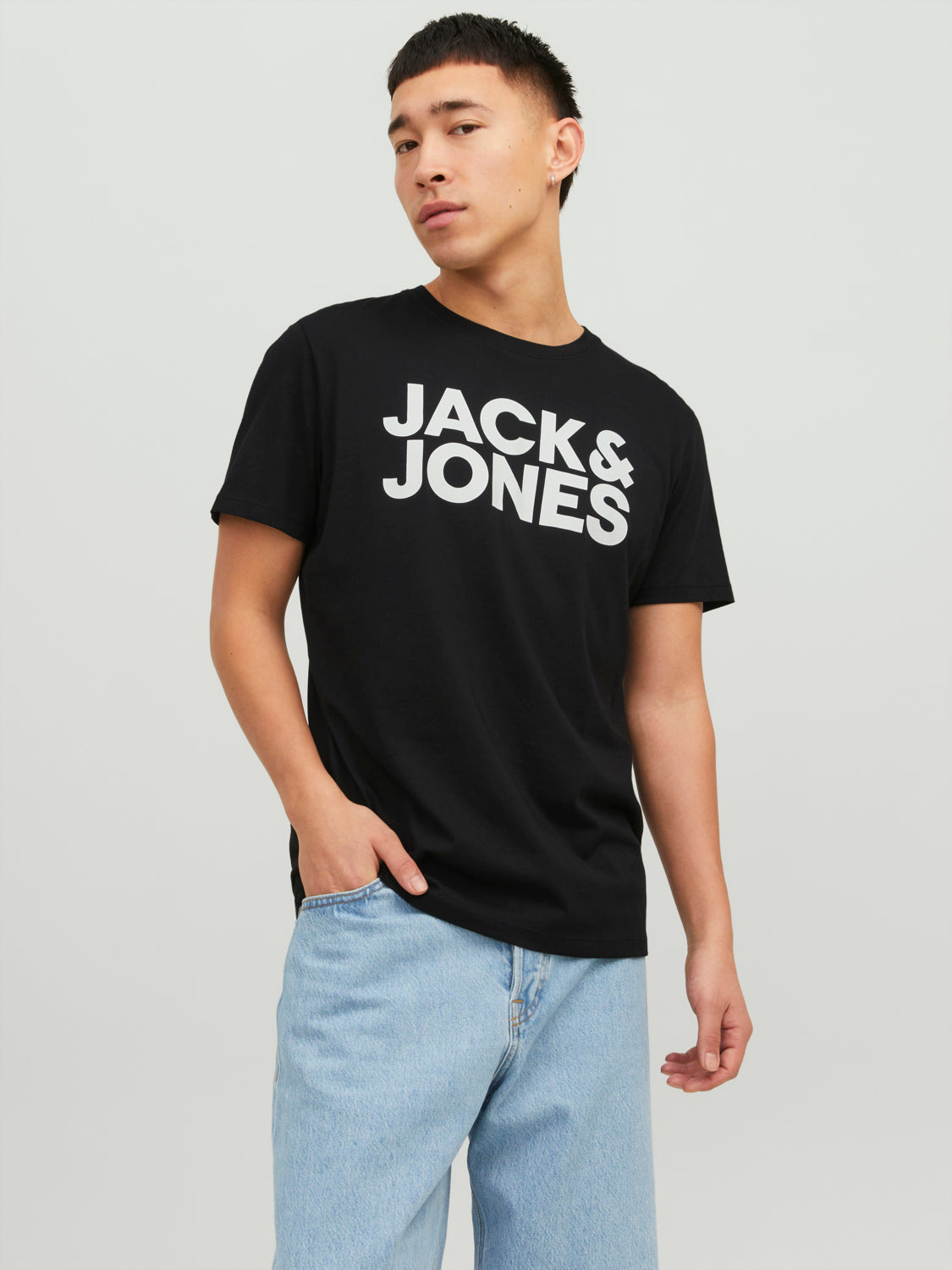 Camiseta manga corta con logo negro - JJECORP