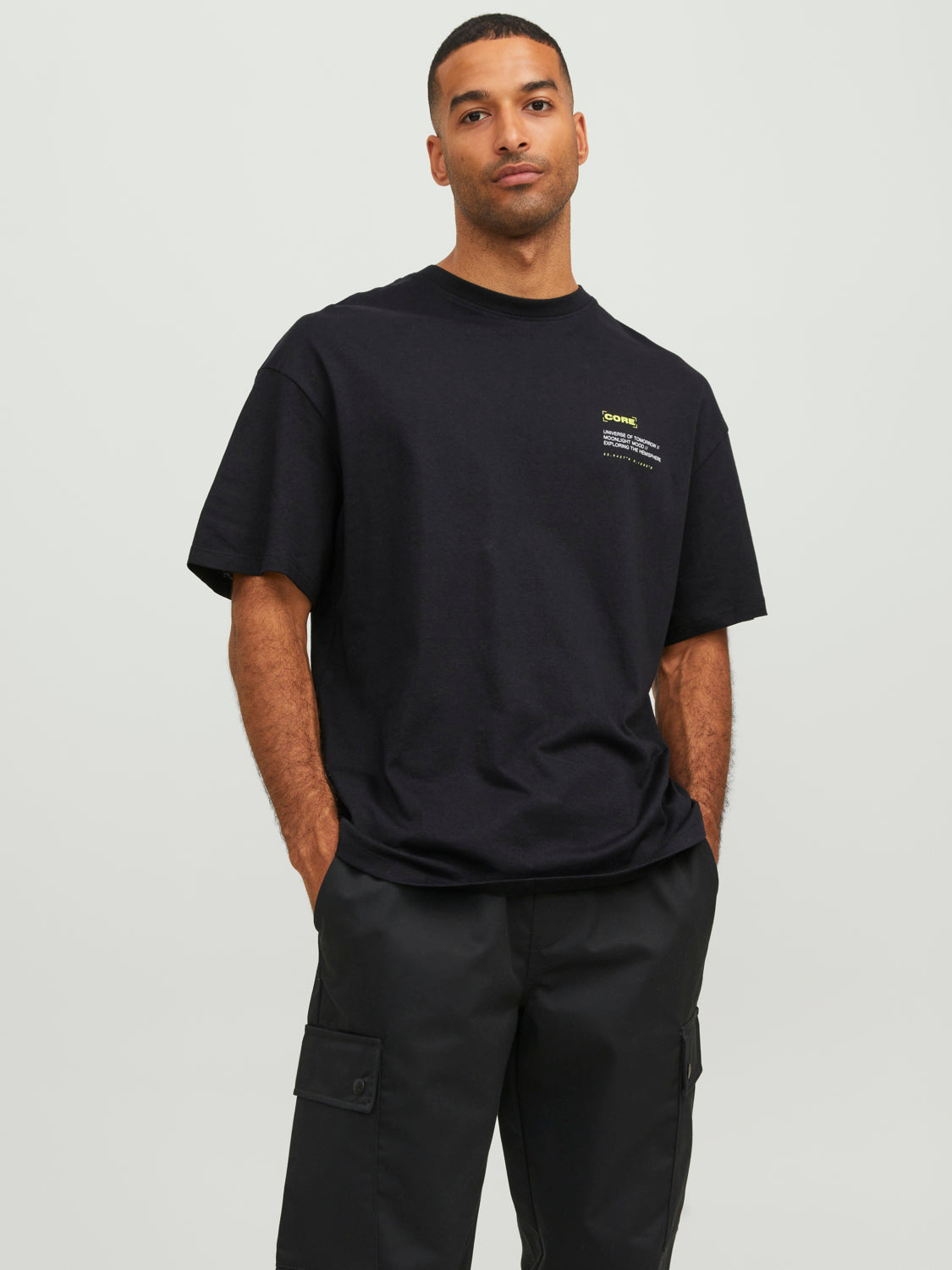 Camiseta de manga corta- JCOSEARCHING Negro